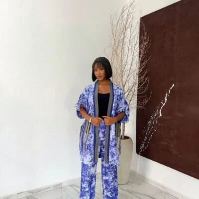 two piece styles for ladies buying guide of a woman waeing two piece set style